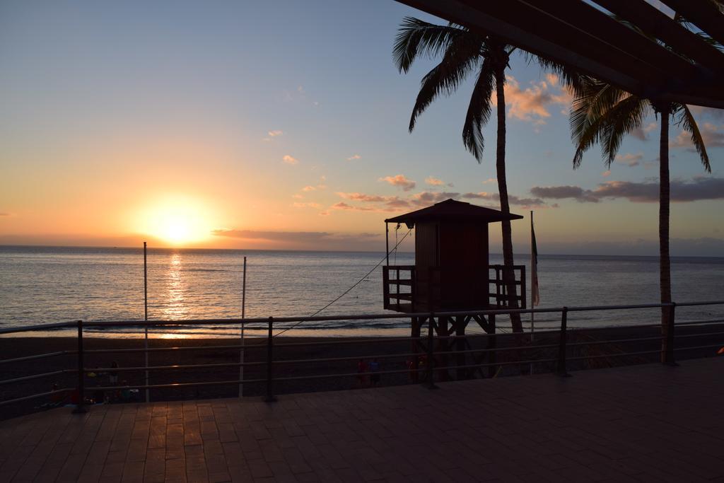Apartamento Atlántico Playa 1 Appartamento Puerto De Naos Esterno foto